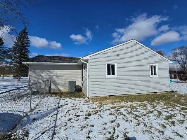 3052 Eastgate, Burton, MI 48519 - #3