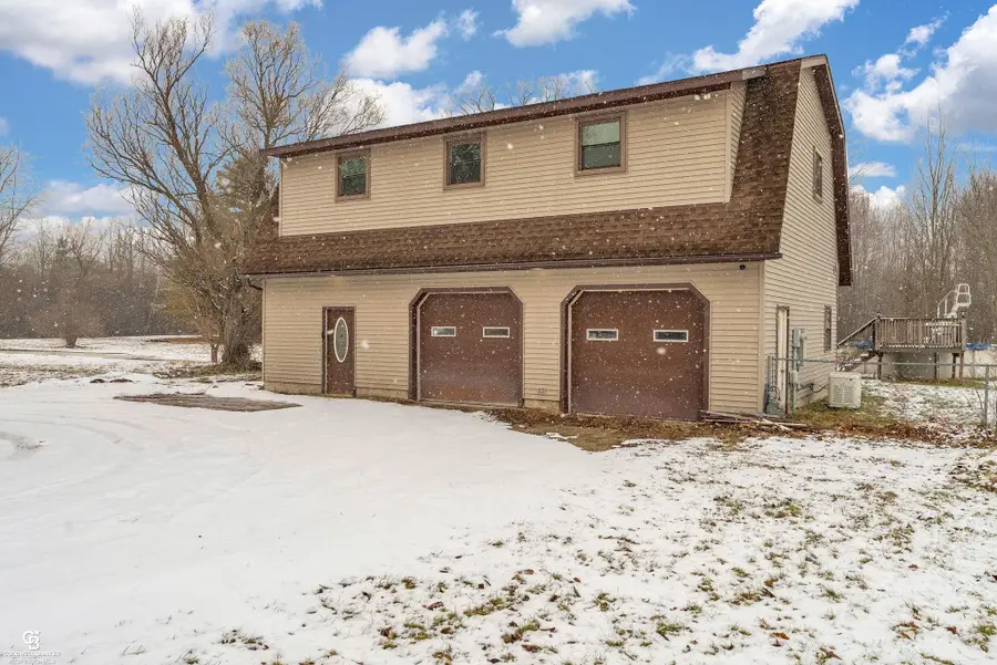 4612 Smith, Kimball, MI 48074 - #3