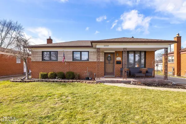 32549 Gloede Drive, Warren, MI 48088