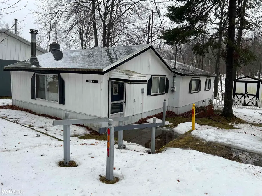 5289 Rose, Gladwin, MI 48624 - #2