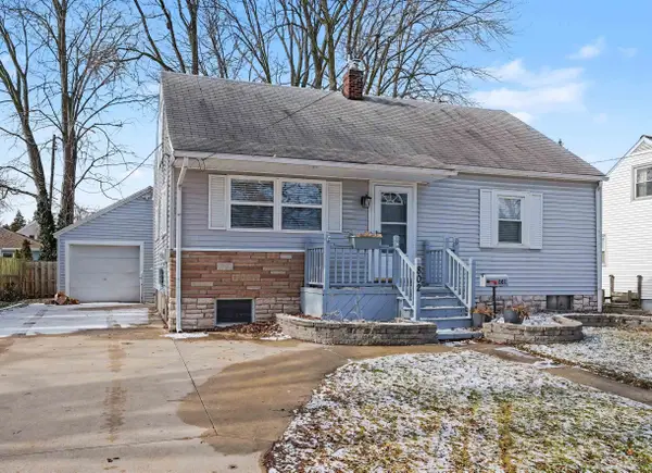 802 1st, Essexville, MI 48706