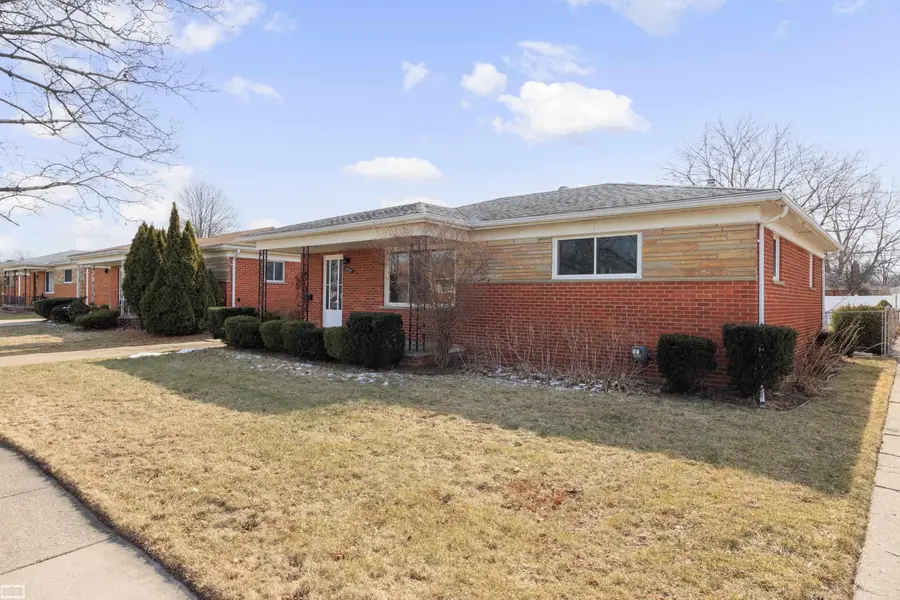 11492 Hanford, Warren, MI 48093 - #2