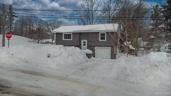 1250 Cleveland, Marquette, MI 49855