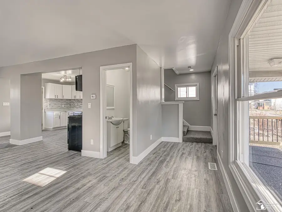 465 Riverview, Monroe, MI 48162 - #3