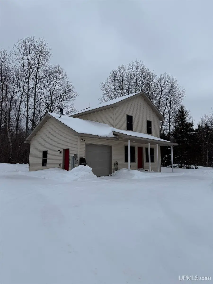 2121 Jasberg, Hancock, MI 49930 - #3