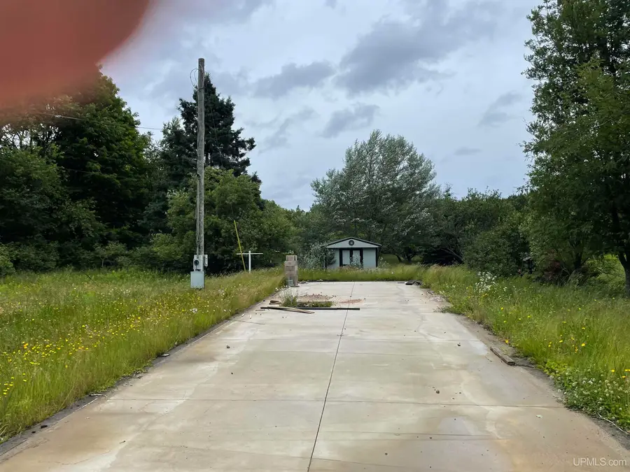 E 9858 Negilski, Munising, MI 49862 - #2