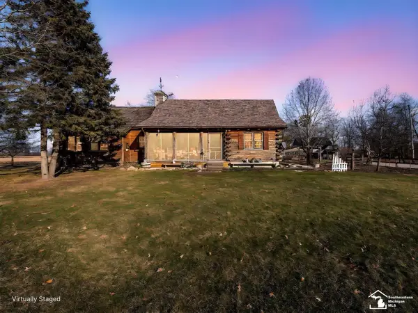 7860 Head O Lake, Ottawa Lake, MI 49267