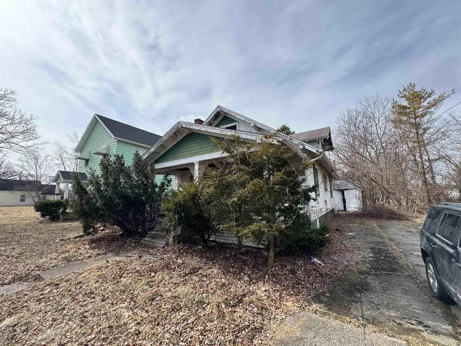 213 S 12th, Saginaw, MI 48601 - #2