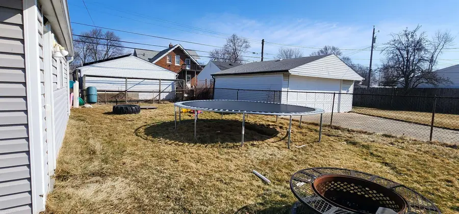 23125 Socia, Saint Clair Shores, MI 48082 - #3