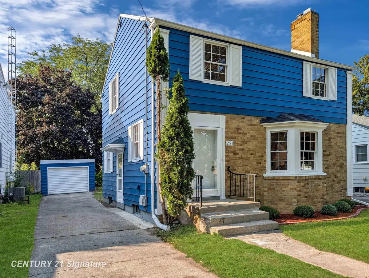 251 Trier, Saginaw, MI 48602 - #1