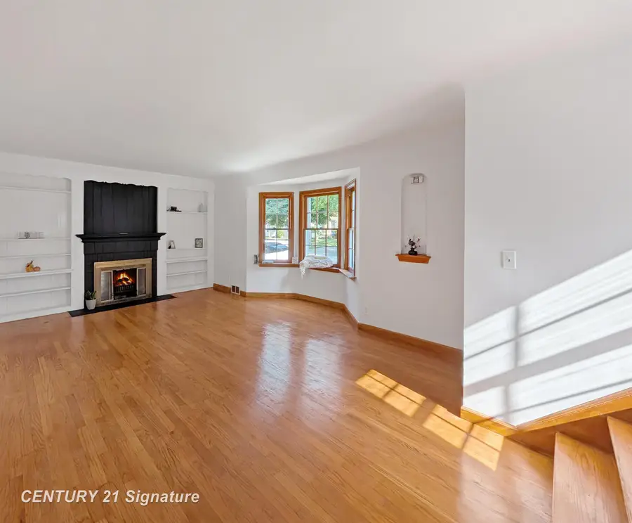 251 Trier, Saginaw, MI 48602 - #3