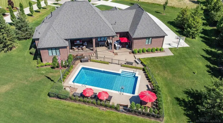 5876 Herrington, Washington, MI 48094 - #2