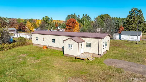 23578 Granite, Dollar Bay, MI 49922