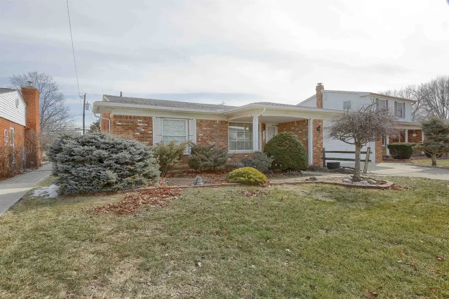 30616 Mcgrath, Warren, MI 48093 - #2