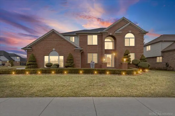 51381 Mauro, Macomb Twp, MI 48042
