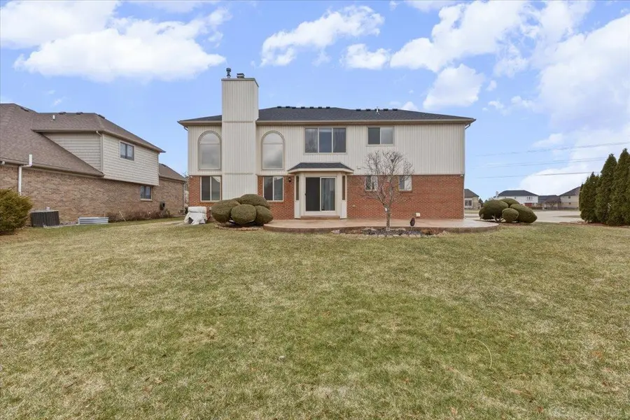 51381 Mauro, Macomb, MI 48042 - #3