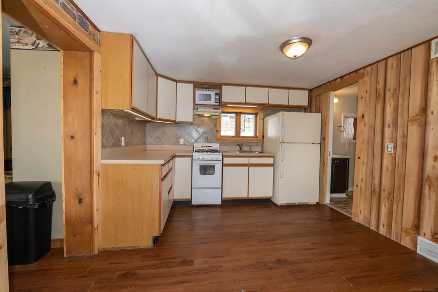 6266 10th, Twin Lake, MI 49457 - #3