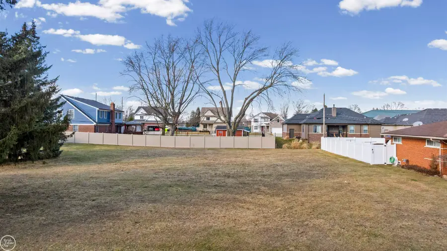 23075 Shepherd, Macomb, MI 48042 - #2