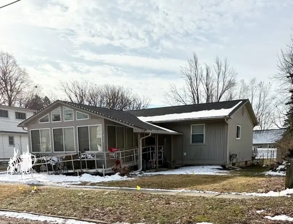 616 Queen, Owosso, MI 48867