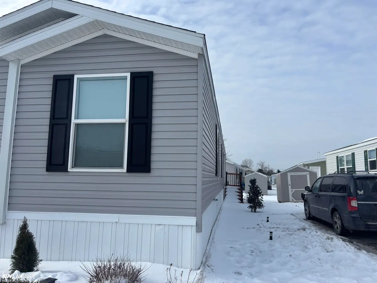 38047 Leverette, Clinton Township, MI 48038 - #1