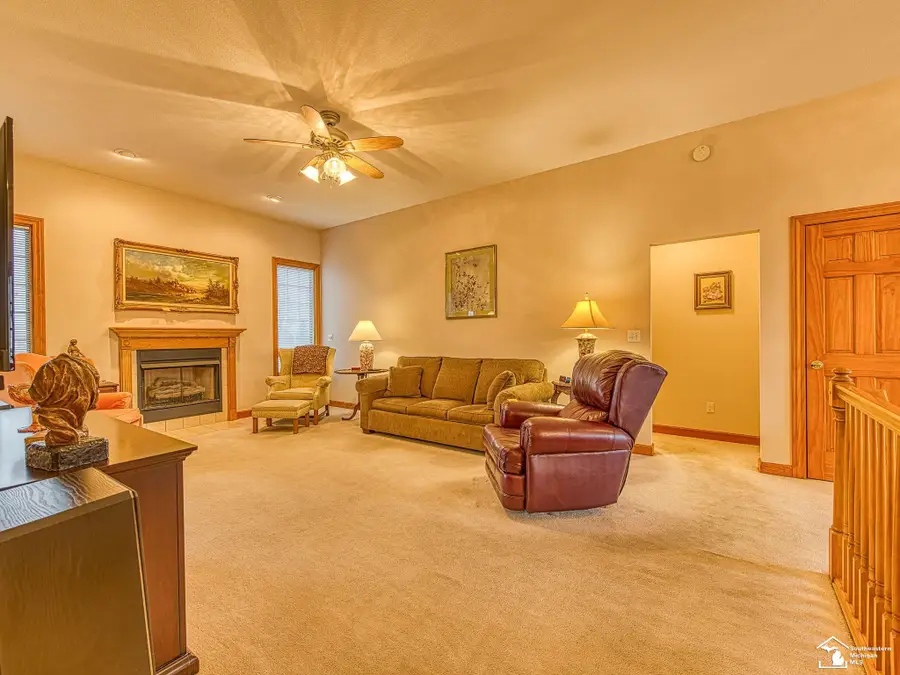 14372 Jonathon, Monroe, MI 48161 - #3