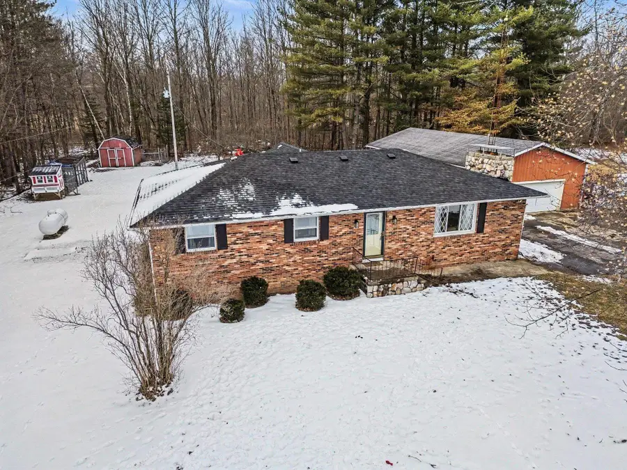 2302 Mertz, Caro, MI 48723 - #2