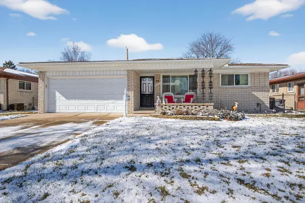 36145 Almont, Sterling Heights, MI 48310