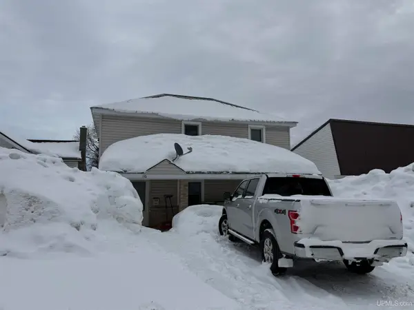 116 W Varnum, Munising, MI 49862