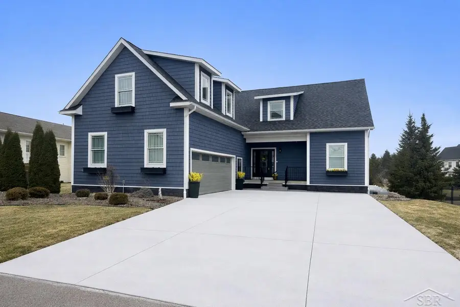 12091 E Tuscola, Frankenmuth, MI 48734 - #2