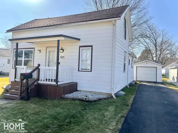 825 Ament, Owosso, MI 48867