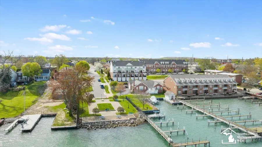 2767 Riverside, Trenton, MI 48173 - #3