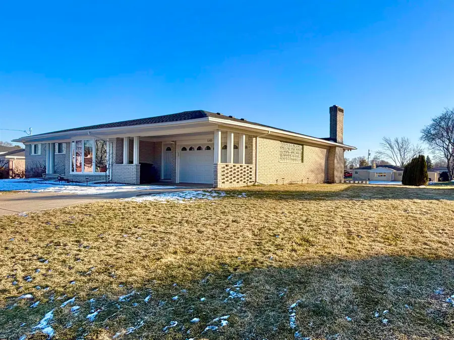 5100 Stellar Rd, Shelby, MI 48316 - #2