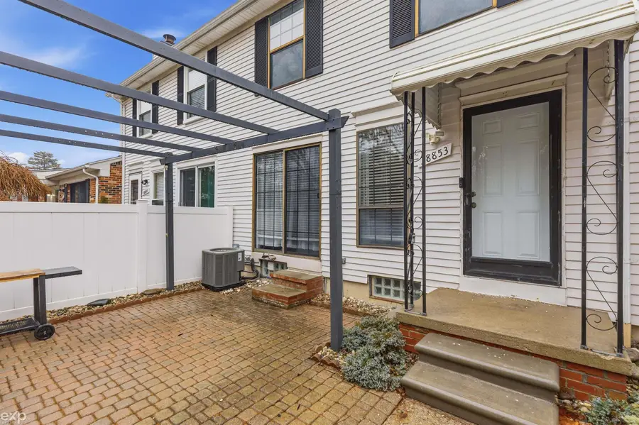 38853 Golfview W., Clinton Township, MI 48038 - #2