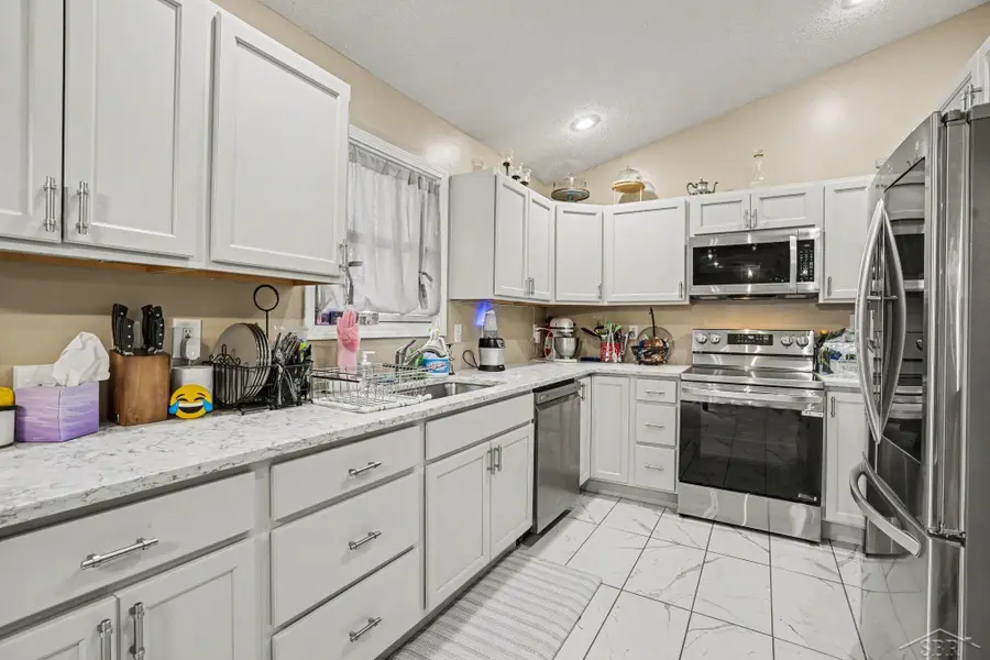 2977 Oaklawn Park, Saginaw, MI 48603 - #2