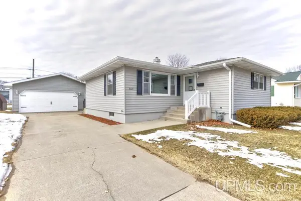 3021 16th, Menominee, MI 49858