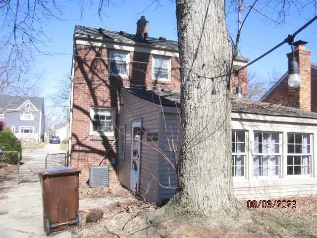 1741 Brys, Grosse Pointe Woods, MI 48236 - #2