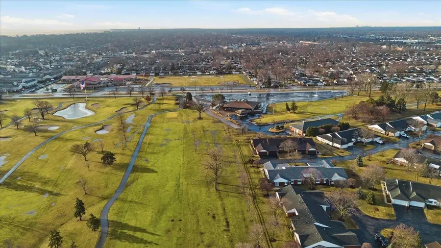 770 Country Club #76, Saint Clair Shores, MI 48082 - #3