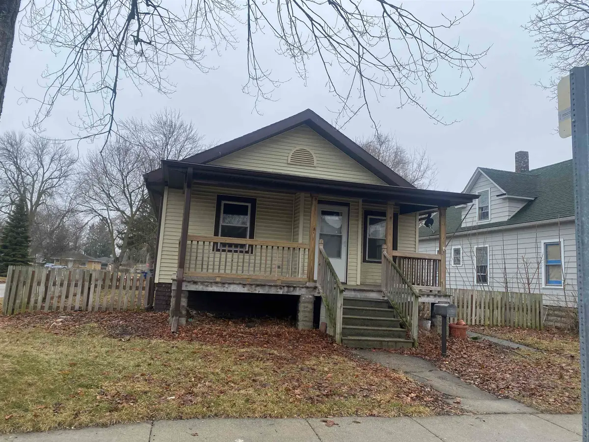 610 15th, Bay City, MI 48708 - #1