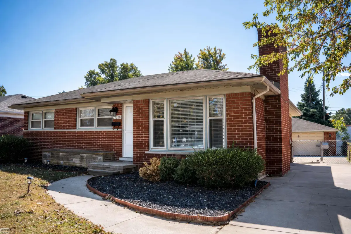 21800 Chalon, Saint Clair Shores, MI 48080 - #1