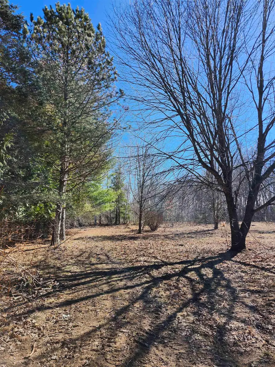 5898 N Sturgeon, Midland, MI 48642 - #2