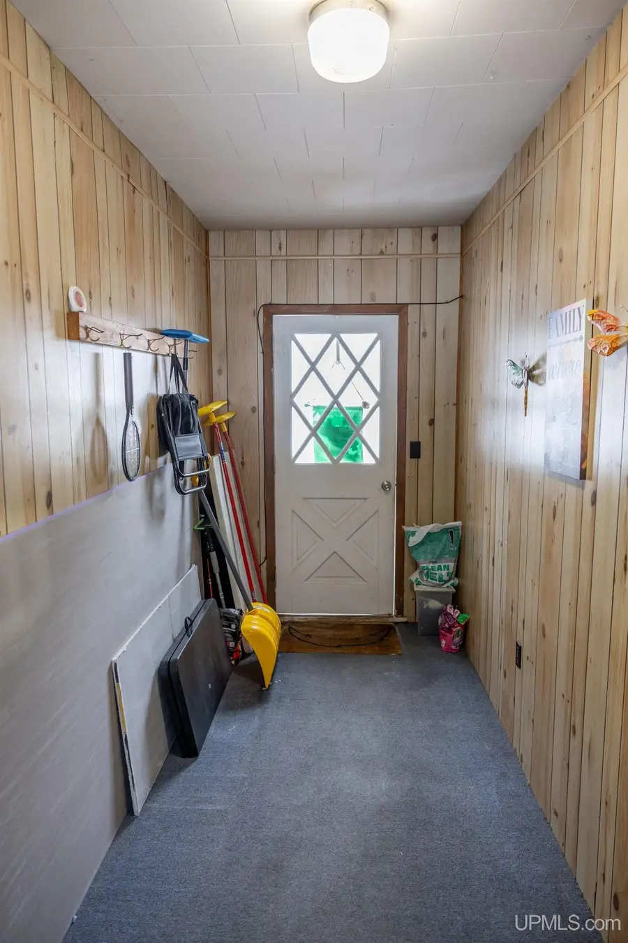 125 Lawrence, Ishpeming, MI 49849 - #3