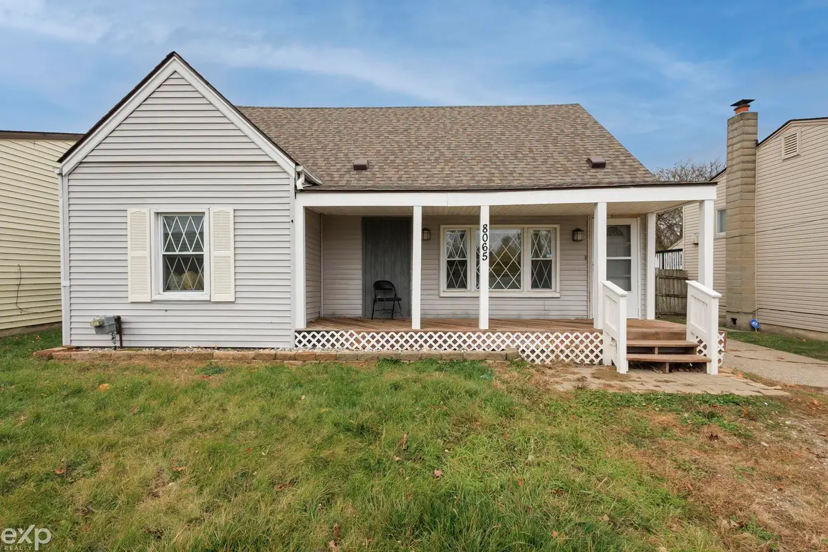8065 Ogden, Sterling Heights, MI 48314 - #1