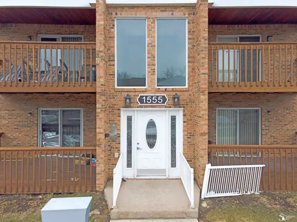 1555 Harbour #186, Trenton, MI 48183