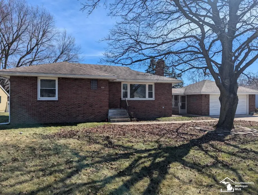 1954 Vivian, Monroe, MI 48162 - #2