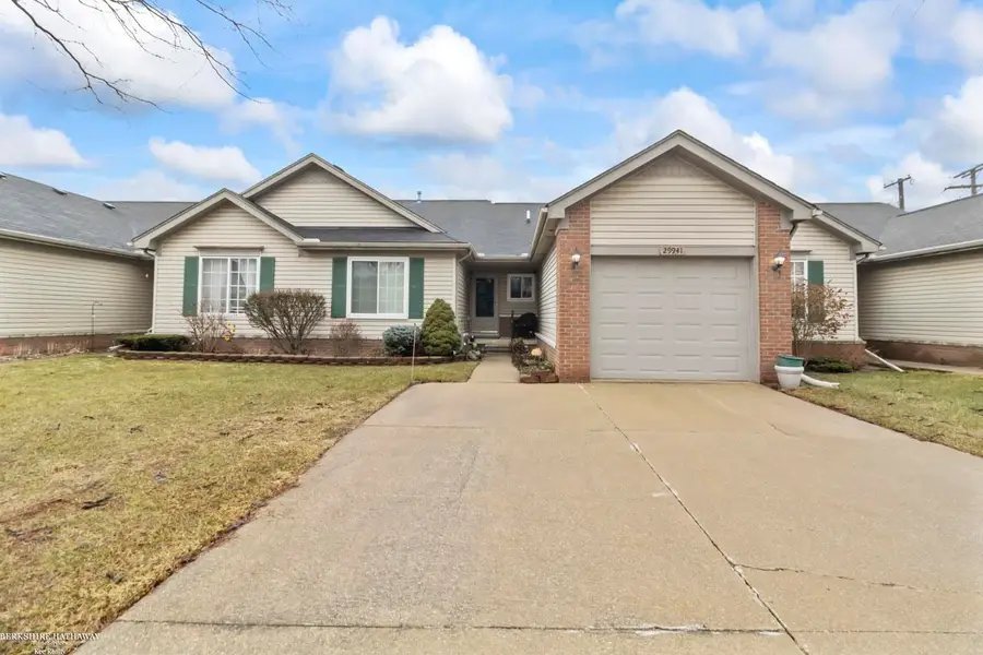 29941 Kenwood, Roseville, MI 48066 - #2