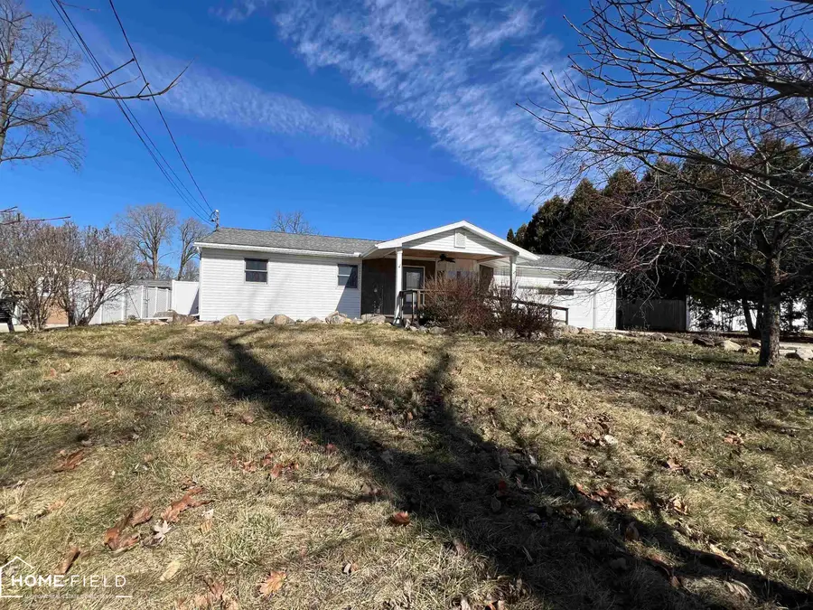 905 E Exchange, Owosso, MI 48867 - #2