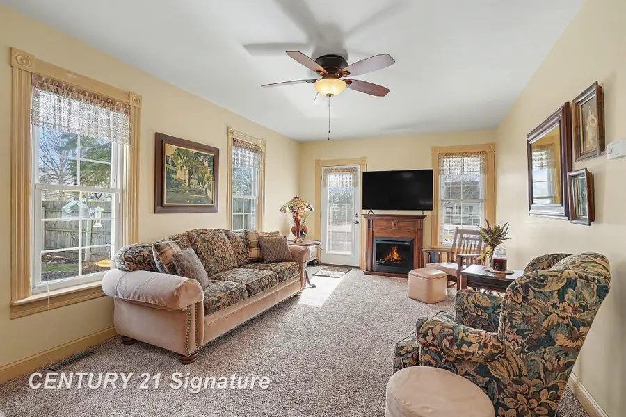 222 W Hosmer, Saint Charles, MI 48655 - #3