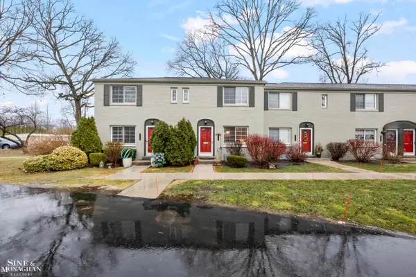 716 Graefield, Birmingham, MI 48009