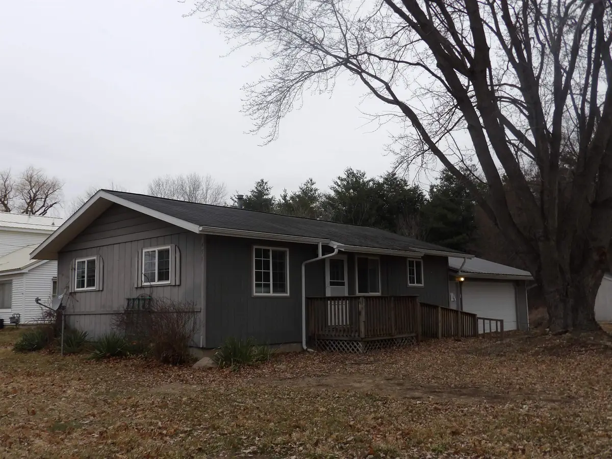 451 E Ludington, Farwell, MI 48622 - #1