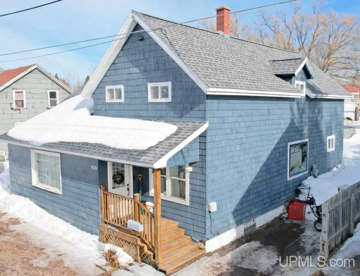 56860 Boone, Calumet, MI 49913 - #1